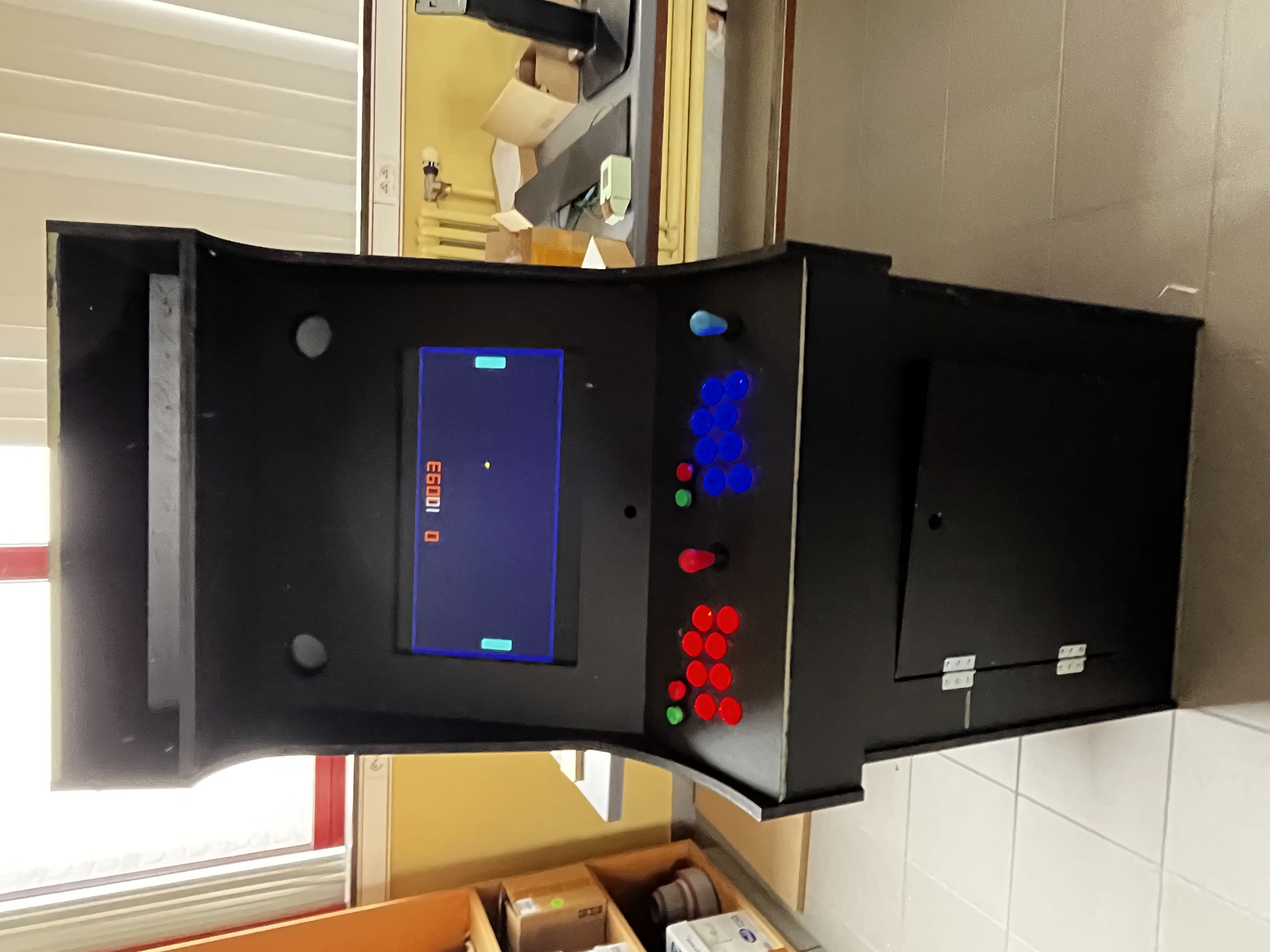 Arcade kast aan